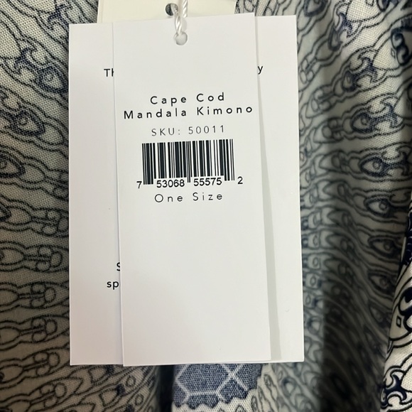 NWT lotus and luna Cape Cod Mandala Kimono, blue and white - Picture 4 of 6